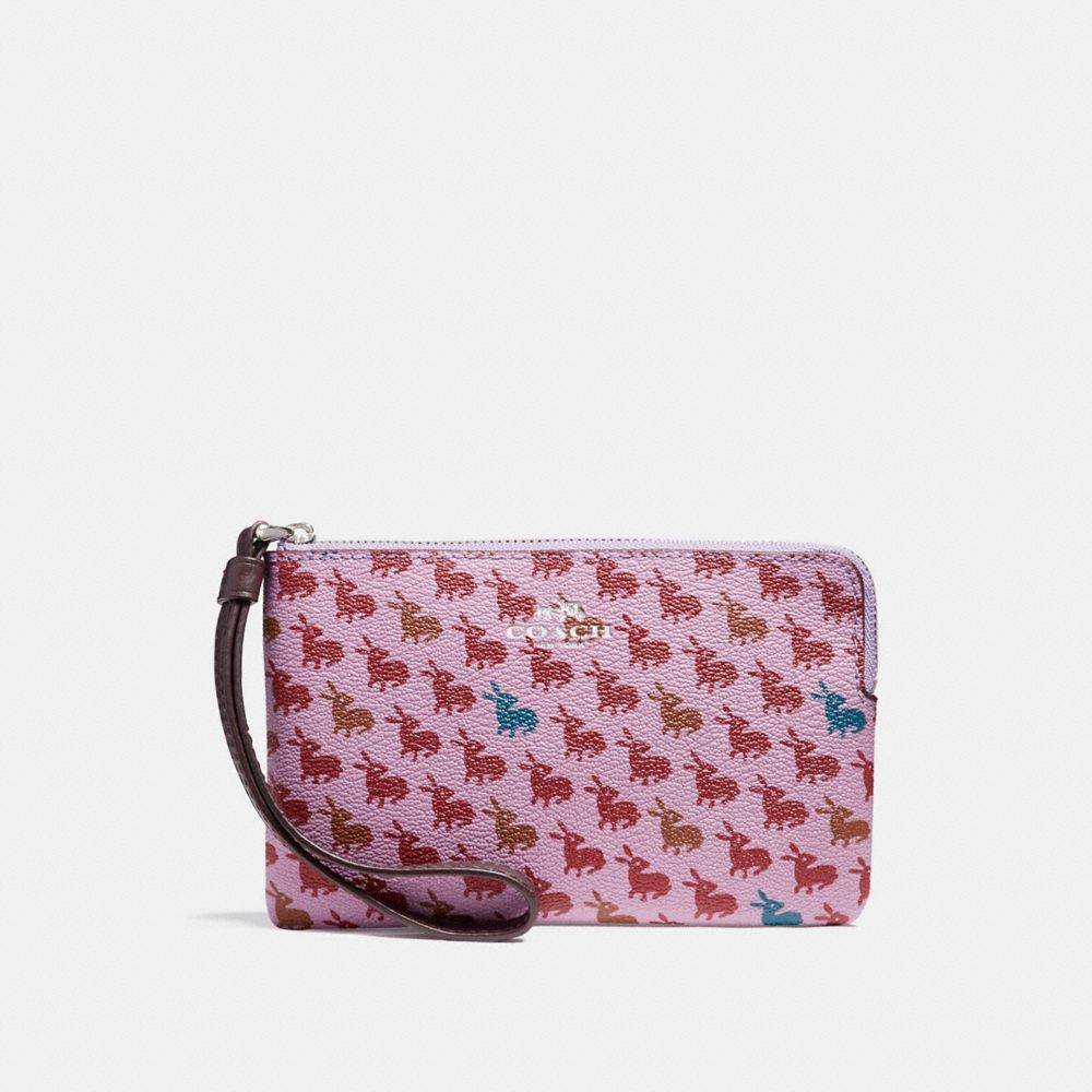 COACH CORNER ZIP WRISTLET IN BUNNY PRINT COATED CANVAS - SILVER/LILAC MULTI - F11876