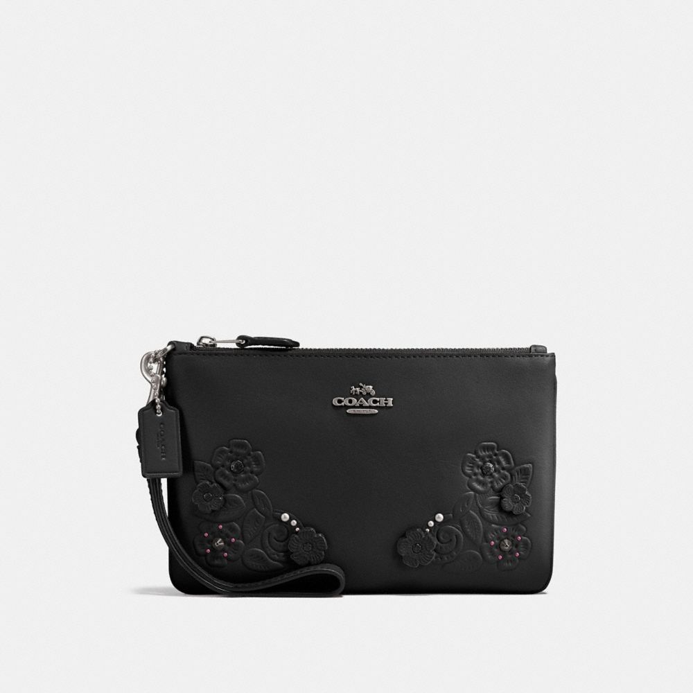 SMALL WRISTLET WITH TEA ROSE AND TOOLING - BLACK/DARK GUNMETAL - COACH F12056