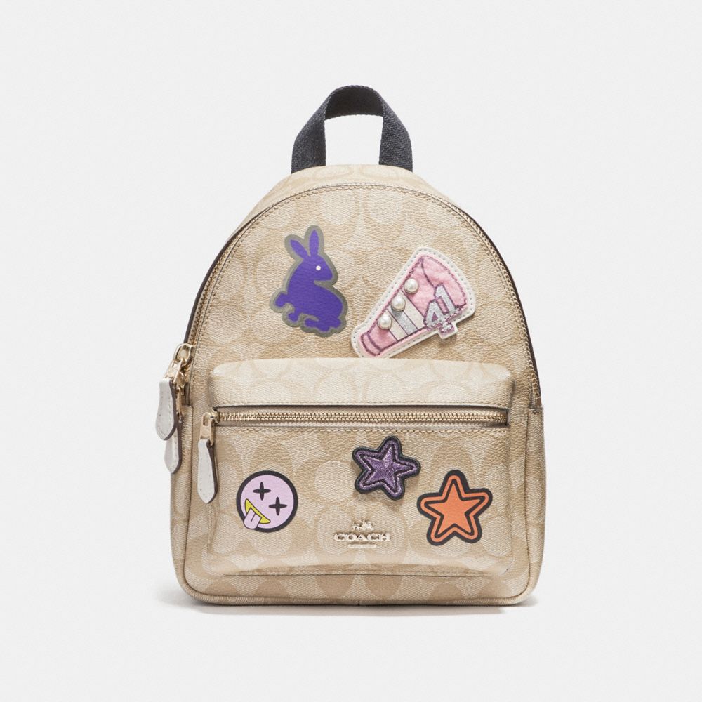MINI CHARLIE BACKPACK IN SIGNATURE COATED CANVAS WITH VARSITY PATCHES - f20909 - LIGHT GOLD/LIGHT KHAKI
