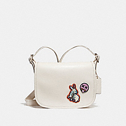 PATRICIA SADDLE 23 IN REFINED CALF LEATHER WITH VARSITY PATCHES - COACH f20914 - LIGHT GOLD/CHALK