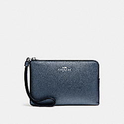 COACH CORNER ZIP WRISTLET IN METALLIC CROSSGRAIN LEATHER - SILVER/METALLIC NAVY - F21070