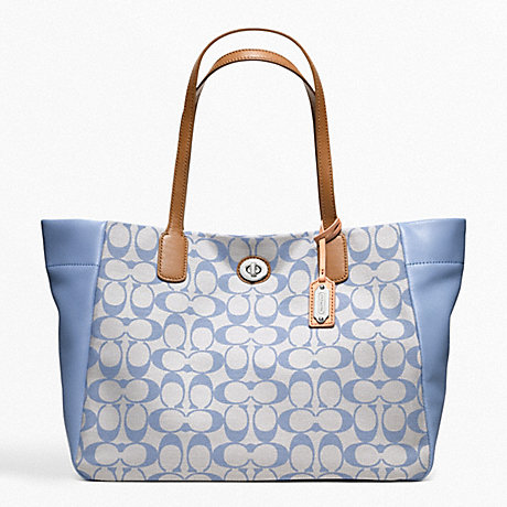 LEGACY WEEKEND PRINTED SIGNATURE EAST-WEST TURNLOCK TOTE - COACH F21236 - SILVER/GREY CHAMBRAY