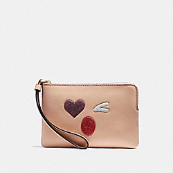 CORNER ZIP WRISTLET WITH GLITTER HEART - COACH f22738 - LIGHT GOLD/MULTICOLOR 1