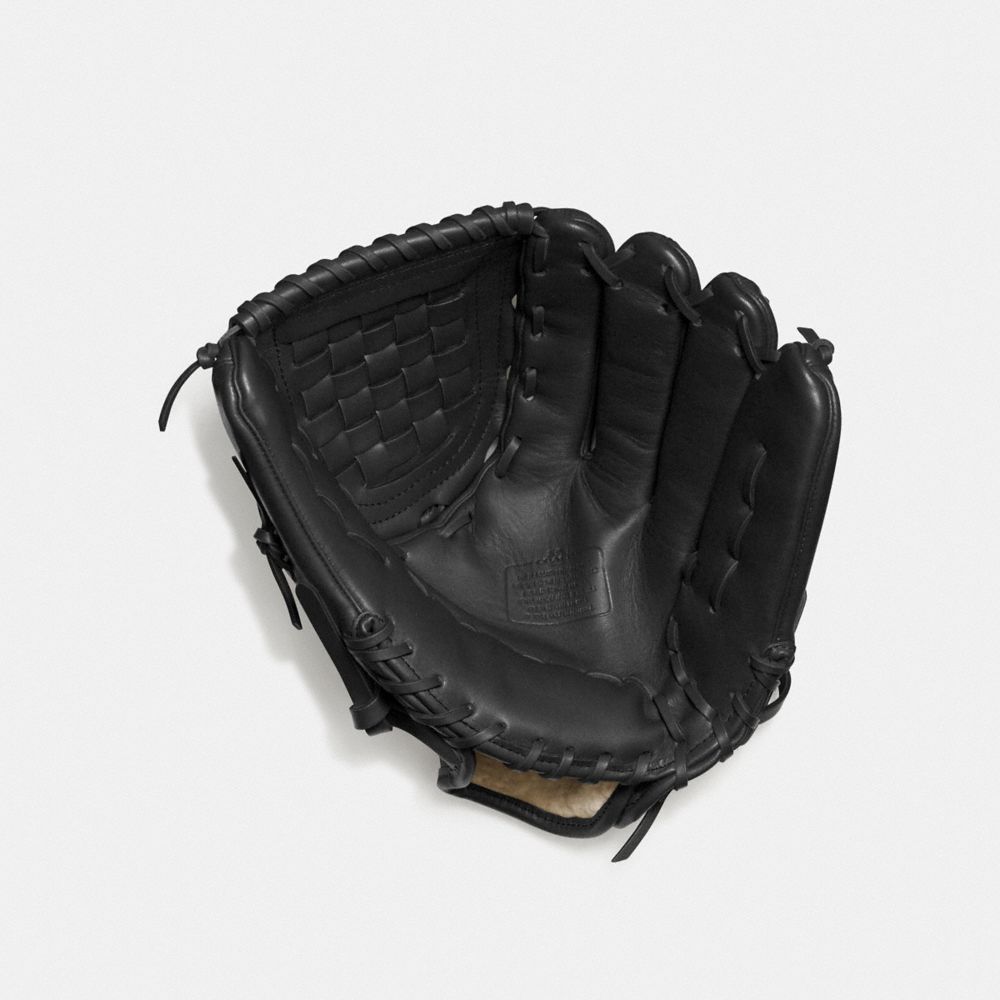 COACH F22873 Baseball Glove BLACK