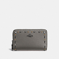 MEDIUM ZIP AROUND WALLET WITH PRAIRIE RIVETS DETAIL - F22892 - HEATHER GREY/DARK GUNMETAL