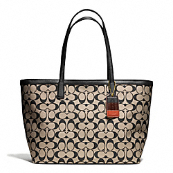 COACH F23107 - WEEKEND PRINTED SIGNATURE ZIP TOP TOTE ONE-COLOR