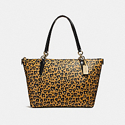 COACH AVA TOTE WITH WILD HEART PRINT - LIGHT GOLD/NATURAL MULTI - F23238