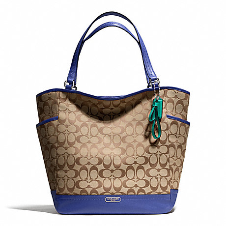 COACH PARK SIGNATURE NORTH/SOUTH TOTE - SILVER/KHAKI/FRENCH BLUE - f23295