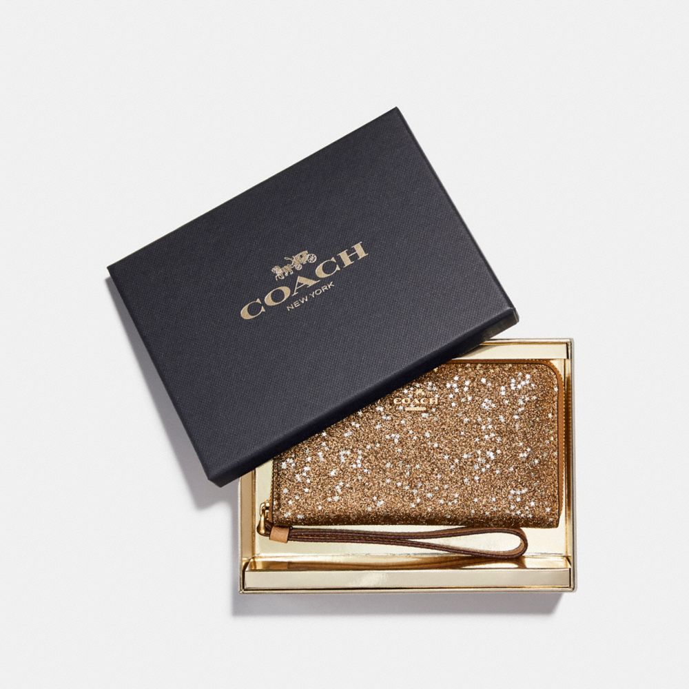 COACH BOXED PHONE WALLET WITH STAR GLITTER PRINT - LIGHT GOLD/GOLD - f23448
