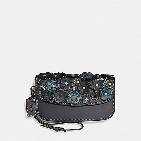 COACH F23536 CLUTCH WITH SMALL TEA ROSE MIDNIGHT-NAVY/BRASS