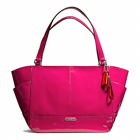 COACH F23979 PARK PATENT CARRIE TOTE SILVER/RASPBERRY