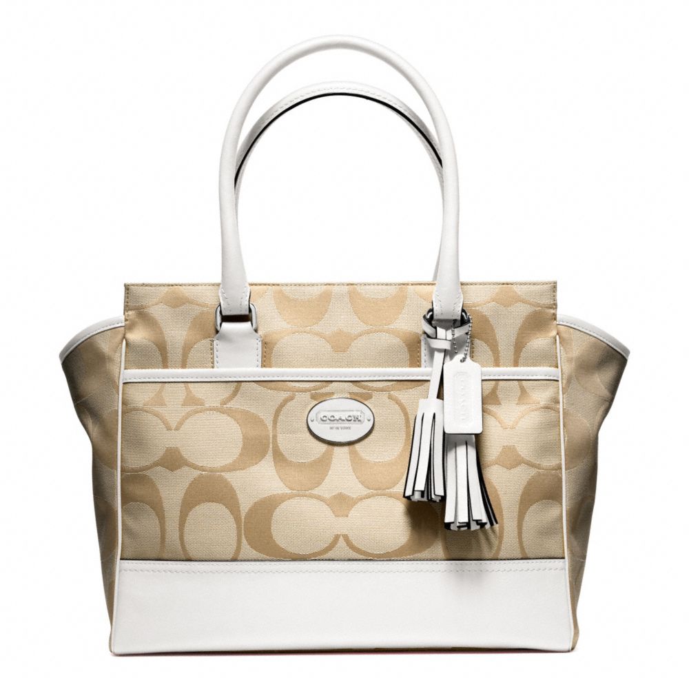 COACH f24203 SIGNATURE MEDIUM CANDACE CARRYALL 