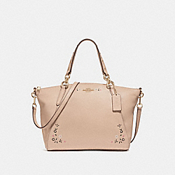 SMALL KELSEY SATCHEL WITH FLORAL TOOLING - COACH f24599 - NUDE PINK/LIGHT GOLD