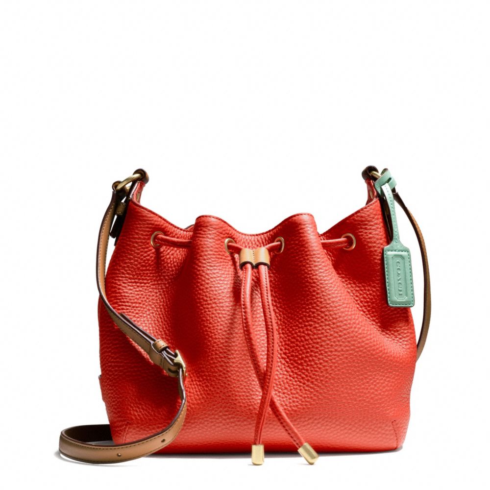 SOFT DRAWSTRING CROSSBODY IN PEBBLED LEATHER - f25305 - F25305B4VR