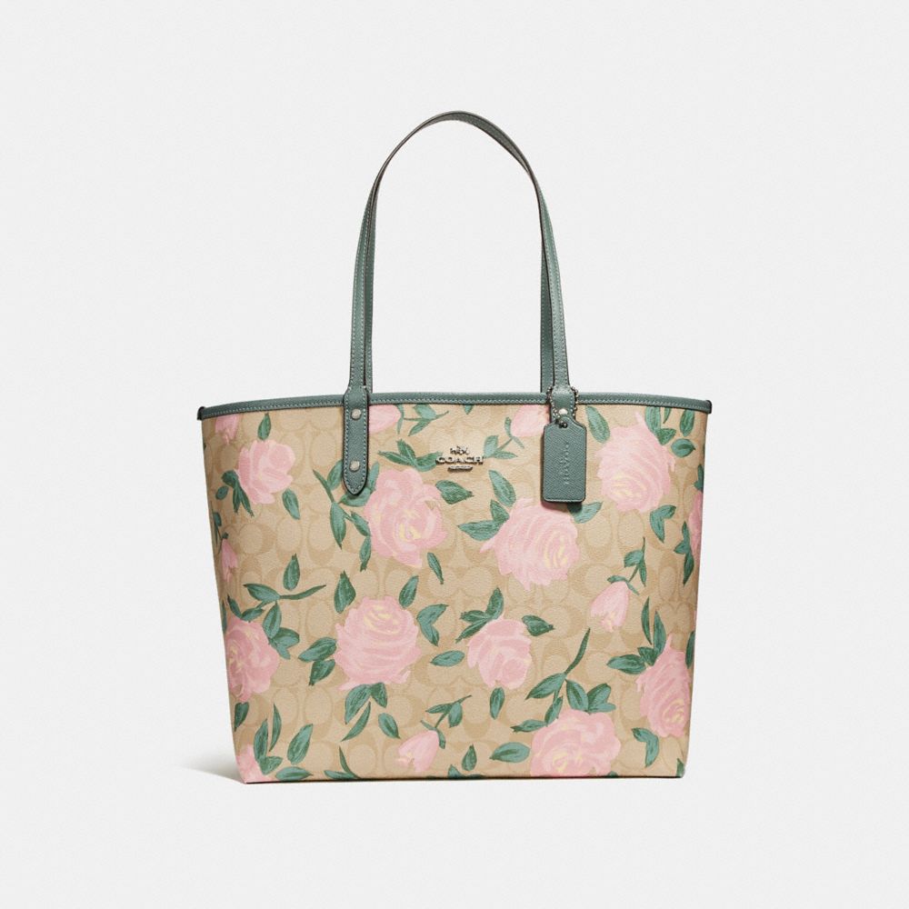 REVERSIBLE CITY TOTE WITH CAMO ROSE FLORAL PRINT - f25874 - SILVER/LIGHT KHAKI BLUSH MULTI