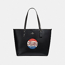 CITY TOTE WITH CAMPBELL'SÂ® MOTIF - f25948 - SILVER/BLACK/SADDLE