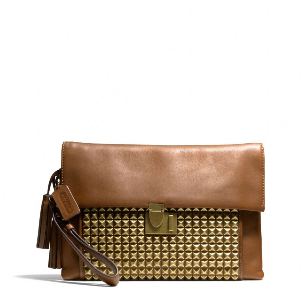 STUDDED LEATHER LOCK CLUTCH COACH F26408