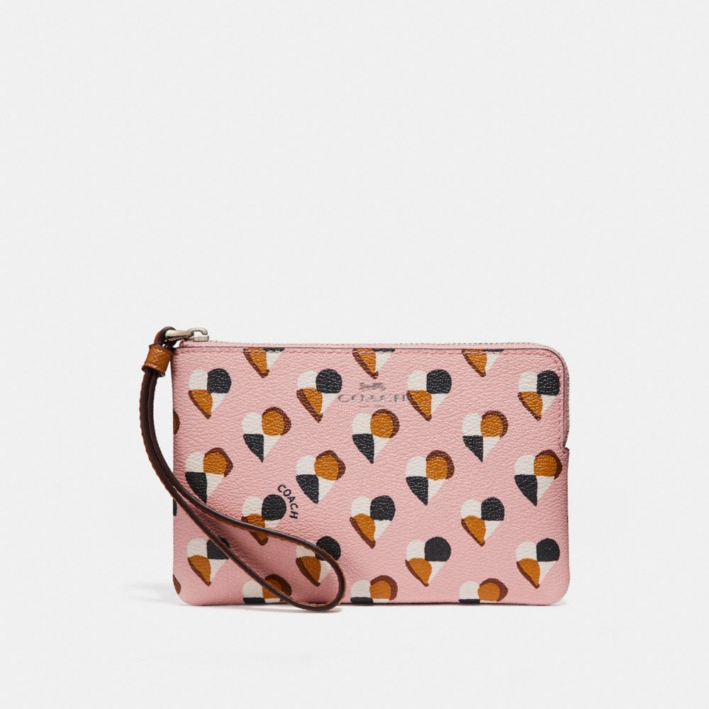 CORNER ZIP WRISTLET WITH CHECKER HEART PRINT - f26614 - SILVER/BLUSH MULTI