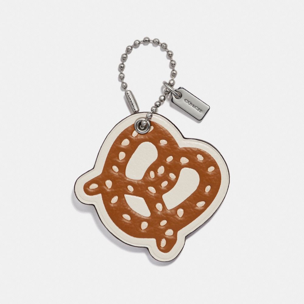 GLITTER PRETZEL BAG CHARM - f26902 - MULTI/SILVER