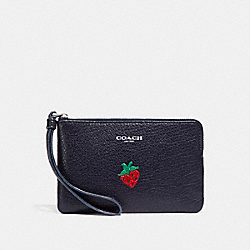 CORNER ZIP WRISTLET WITH STRAWBERRY - COACH f26940 - MULTICOLOR 1/SILVER