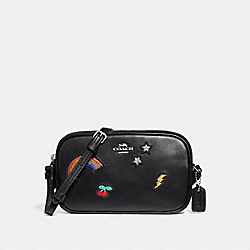 CROSSBODY POUCH WITH SOUVENIR EMBROIDERY - COACH f28393 - SILVER/BLACK