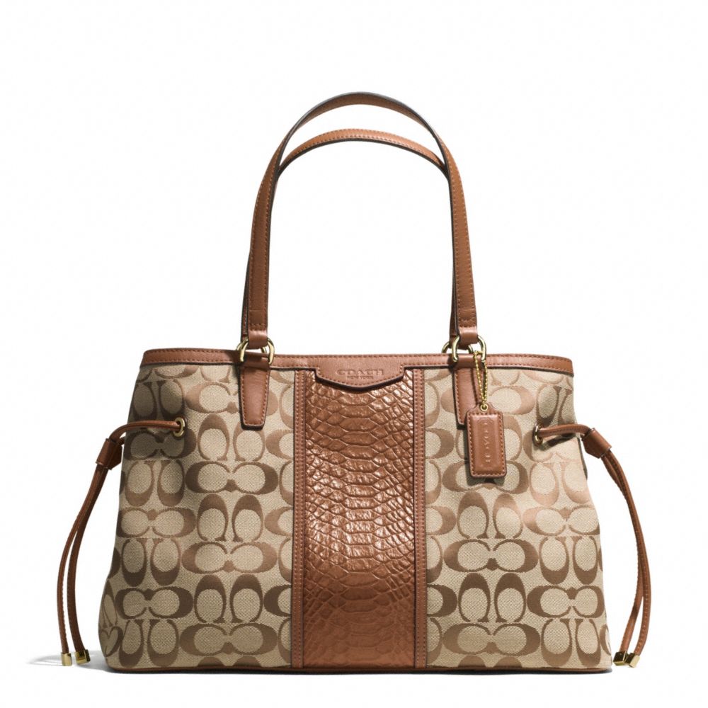 SIGNATURE STRIPE WITH SNAKE DRAWSTRING CARRYALL - f29863 - IMITATION METAL/KHAKI/SADDLE