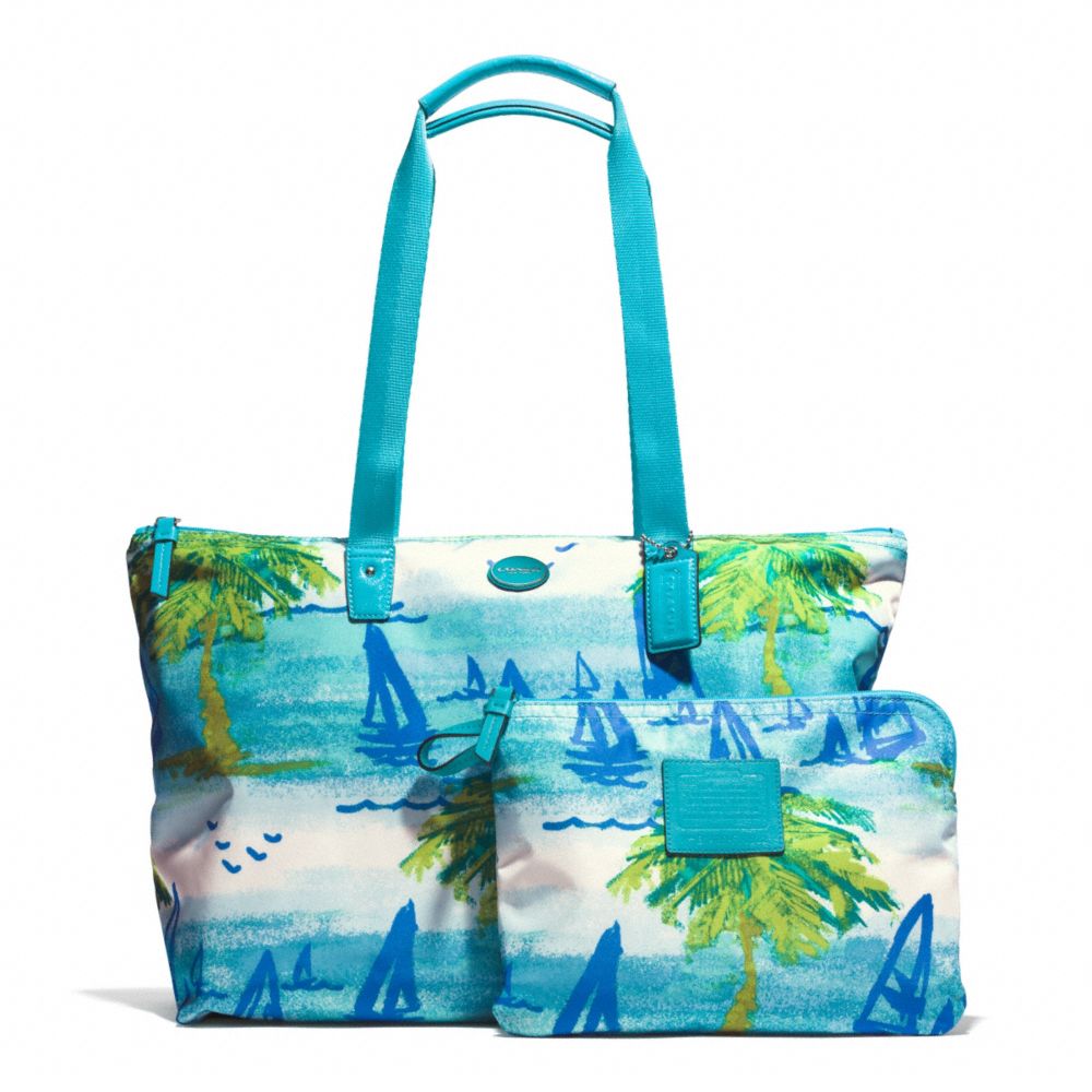 BEACH SCENE WEEKENDER - SILVER/BLUE MULTI - COACH F30022