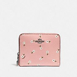 COACH SMALL ZIP AROUND WALLET WITH DITSY DAISY PRINT - vintage pink multi /silver - F30184