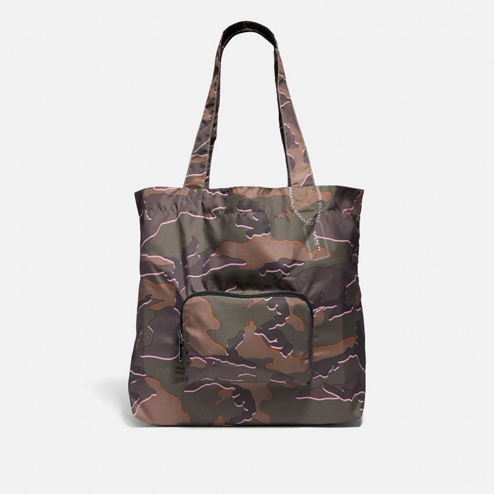 PACKABLE TOTE WITH WILD CAMO PRINT - F31488 - GREEN MULTI/SILVER