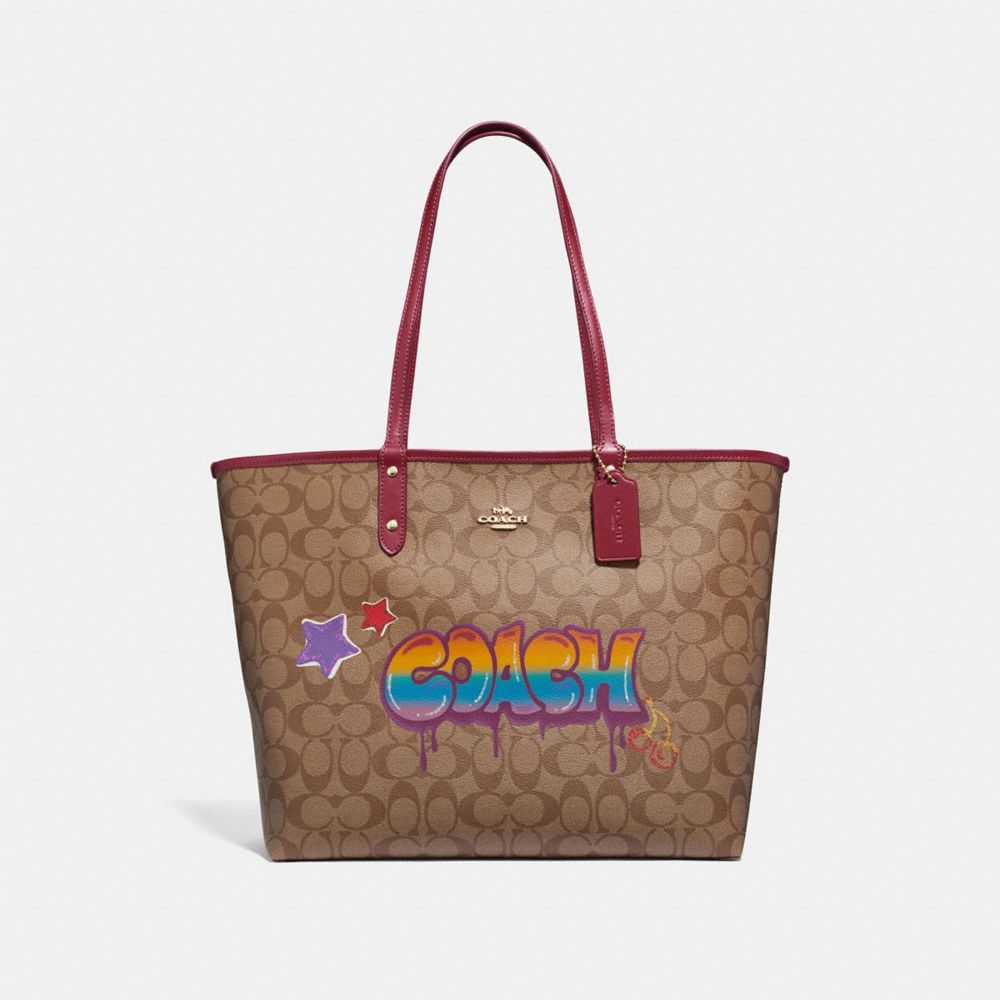 REVERSIBLE CITY TOTE IN SIGNATURE CANVAS WITH GRAFFITI - KHAKI MULTI /LIGHT GOLD - COACH F31500