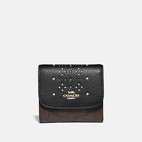 COACH SMALL WALLET IN SIGNATURE CANVAS WITH RIVETS - BROWN BLACK/MULTI/LIGHT GOLD - F31969