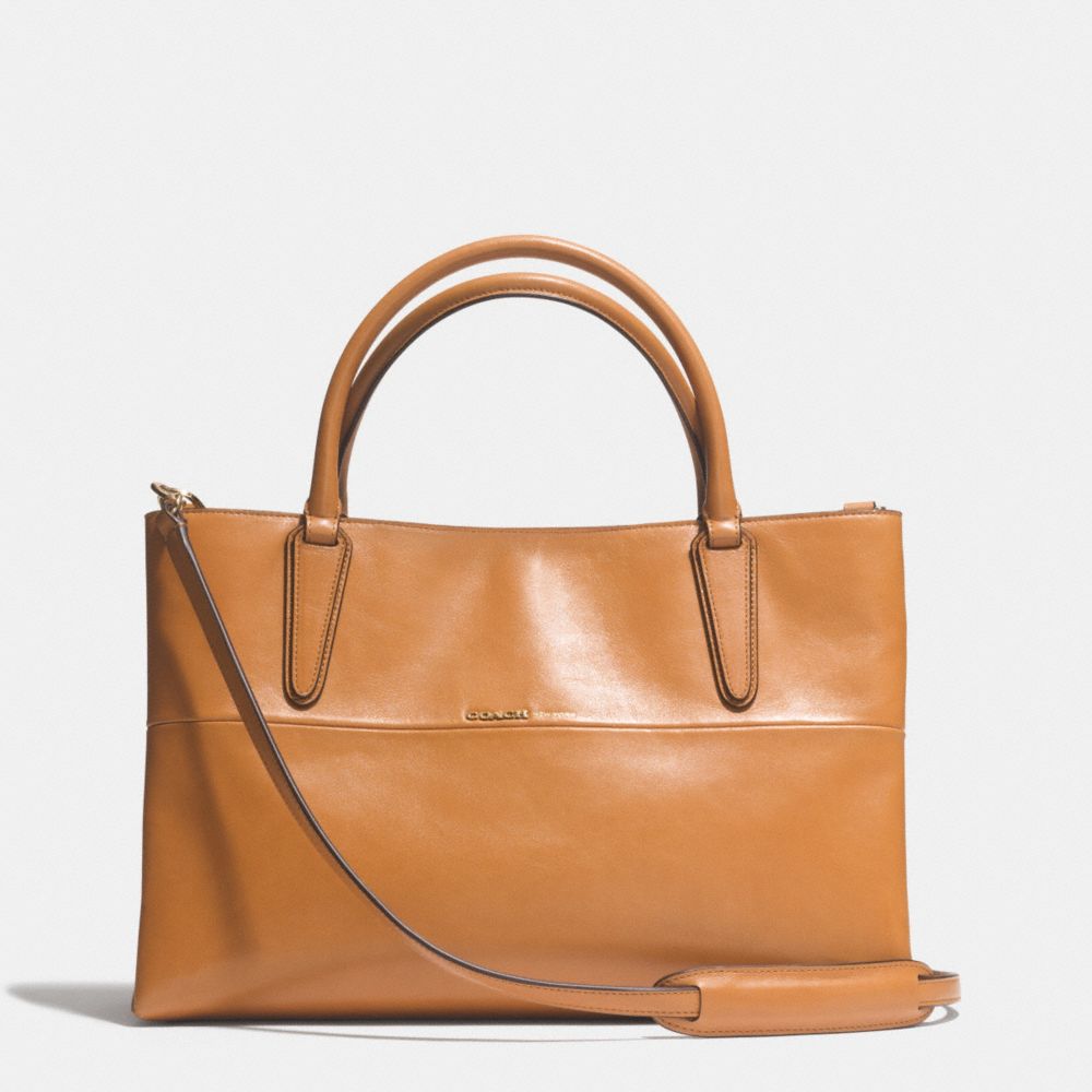 SOFT BOROUGH BAG IN NAPPA LEATHER - GD/TAN - COACH F32291