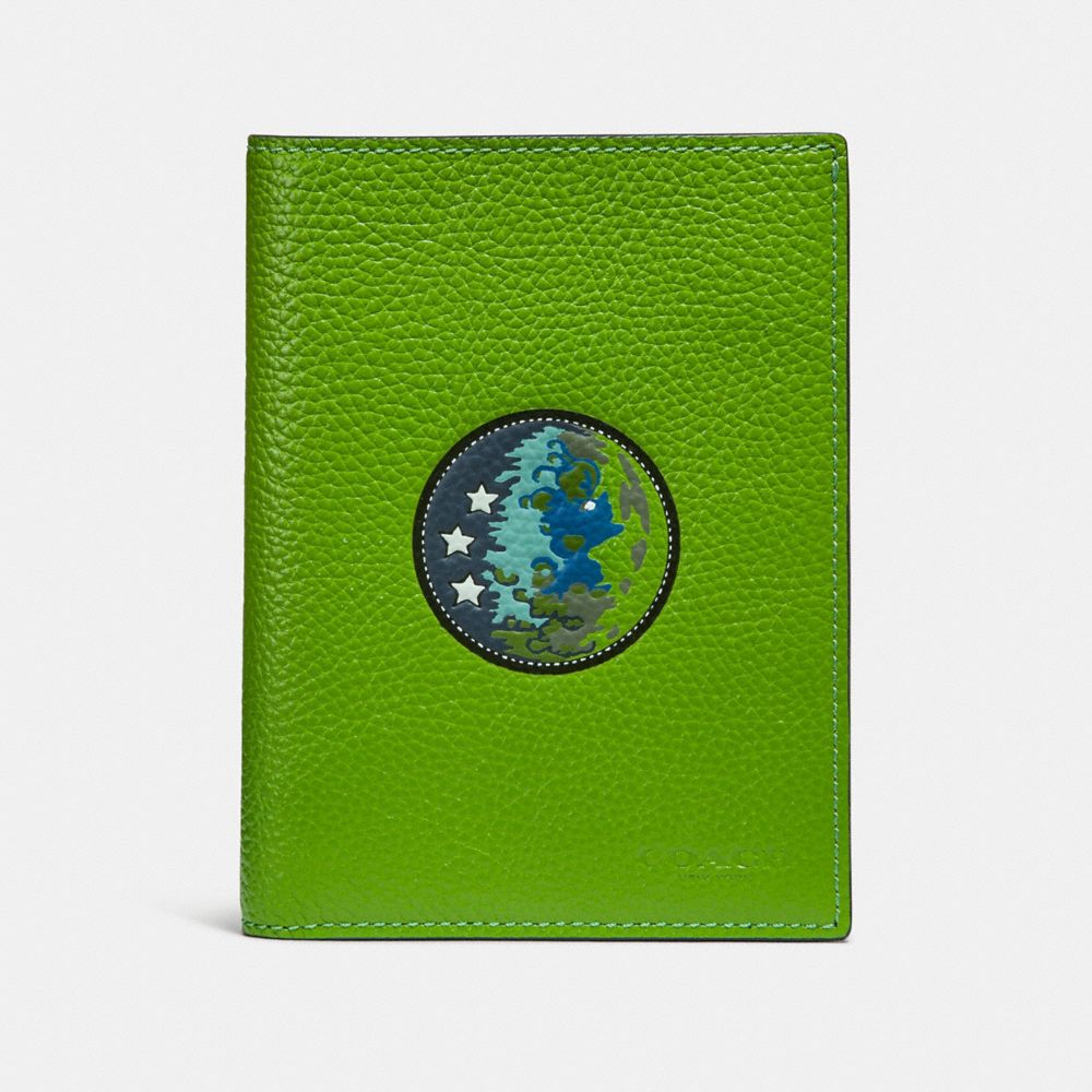 COACH f32465 PASSPORT CASE WITH SPACE PATCHES NEON GREEN