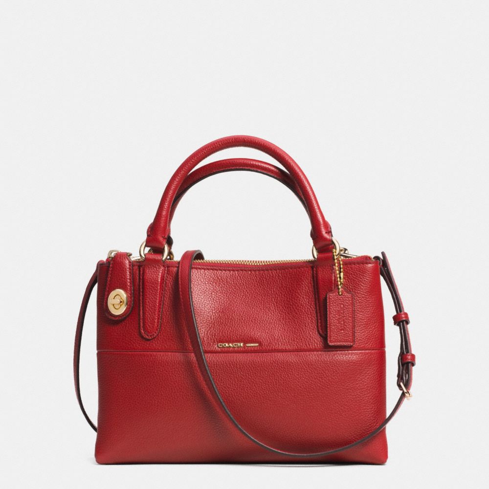 COACH TURNLOCK BOROUGH BAG IN PEBBLE LEATHER - LIGHT GOLD/RED CURRANT - F33562