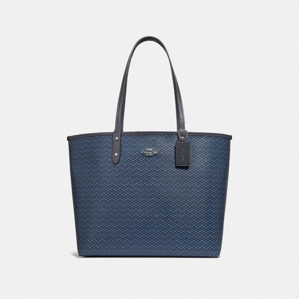 COACH REVERSIBLE CITY TOTE WITH LEGACY PRINT - NAVY/SILVER - F34263