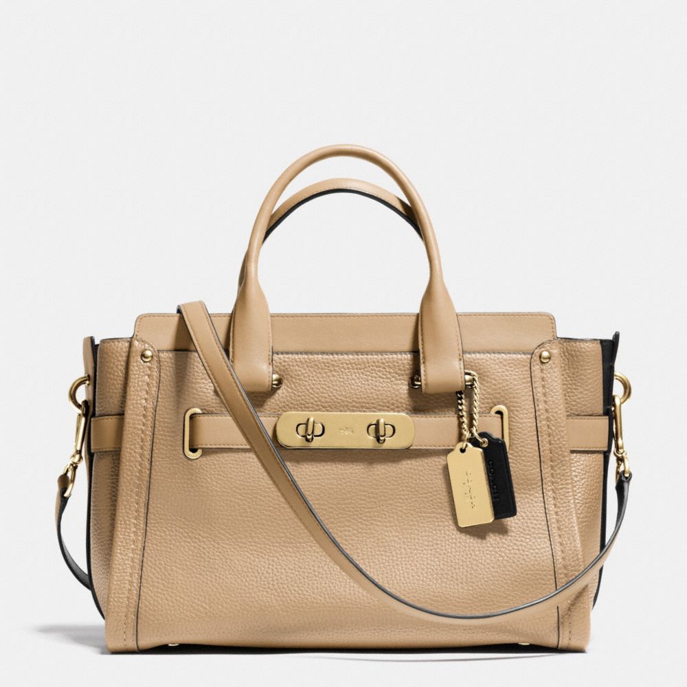 COACH COACH SWAGGER CARRYALL IN COLORBLOCK LEATHER - LIGHT GOLD/NUDE MULTI - f34420