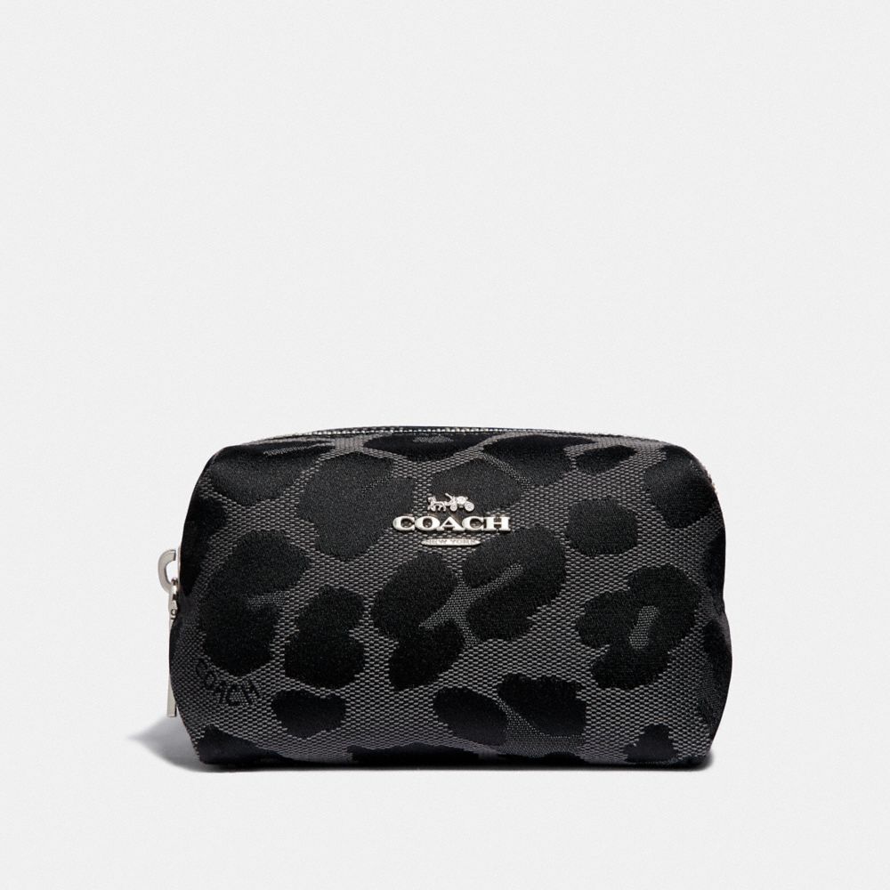 COACH F34721 Folded Cosmetic Case With Leopard Print GREY/SILVER