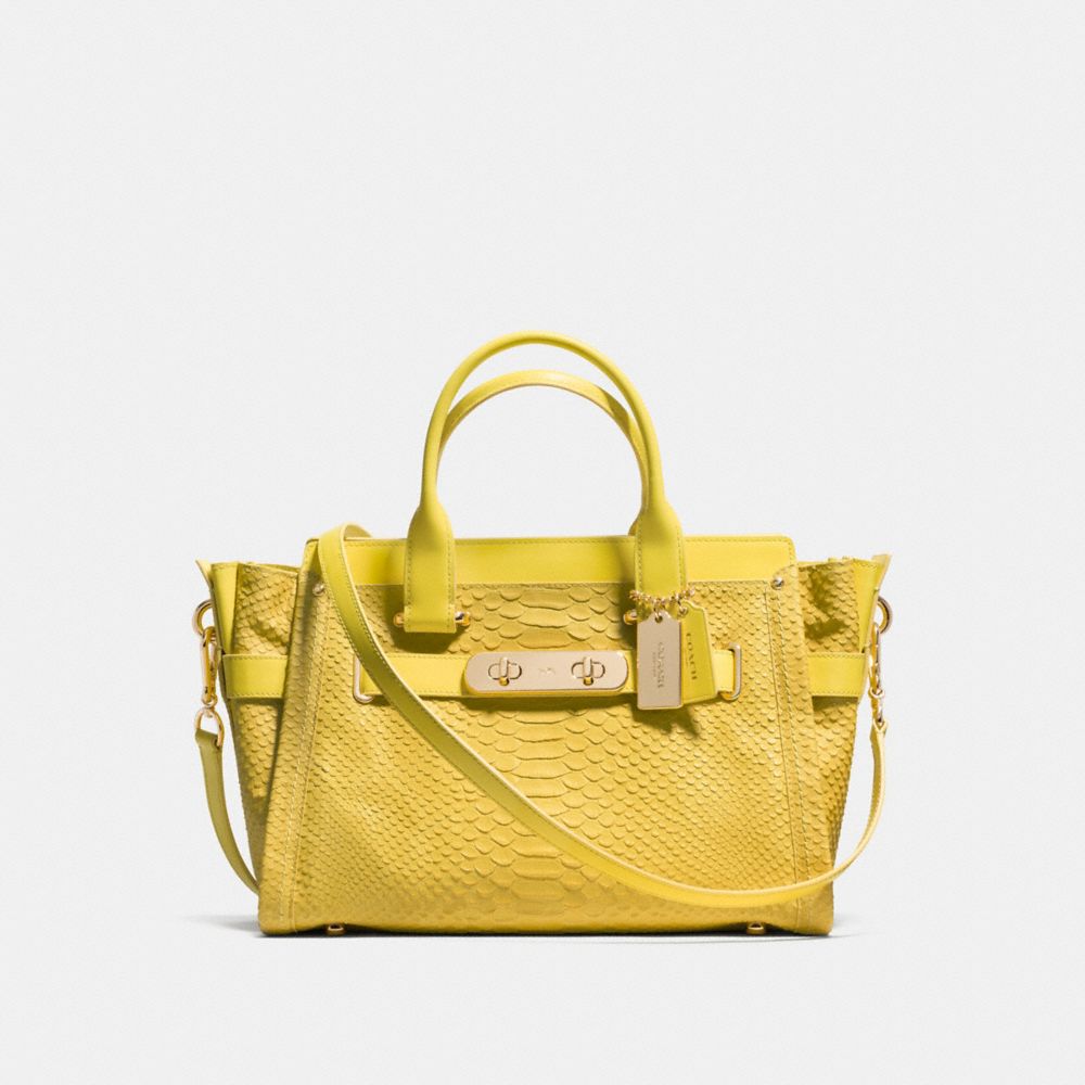 COACH COACH SWAGGER CARRYALL - YELLOW/LIGHT GOLD - F35325