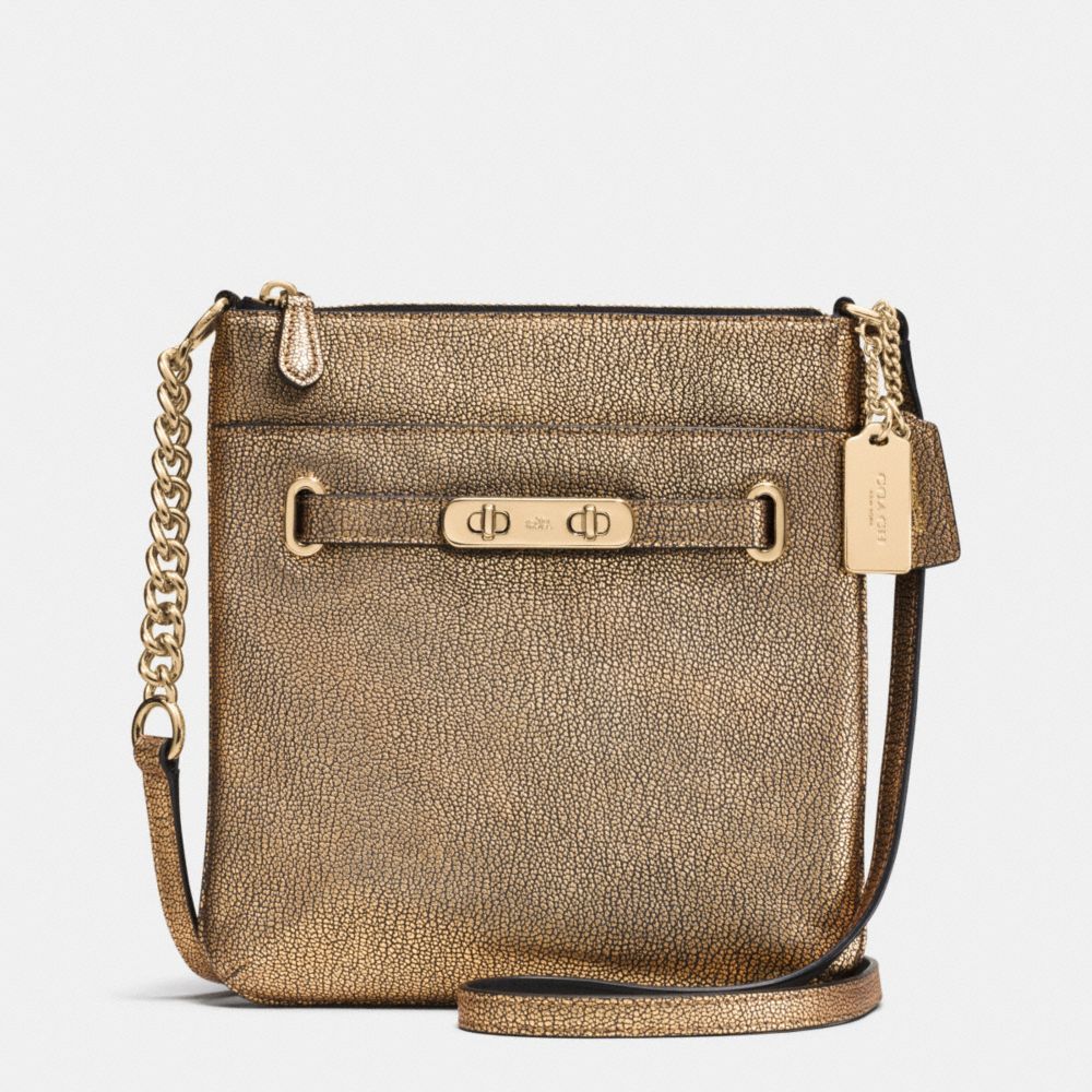 COACH SWAGGER SWINGPACK IN METALLIC PEBBLE LEATHER - f36502 - LIGHT GOLD/GOLD