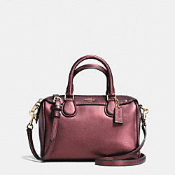 BABY BENNETT SATCHEL IN CROSSGRAIN LEATHER - f36592 - IMITATION GOLD/METALLIC CHERRY