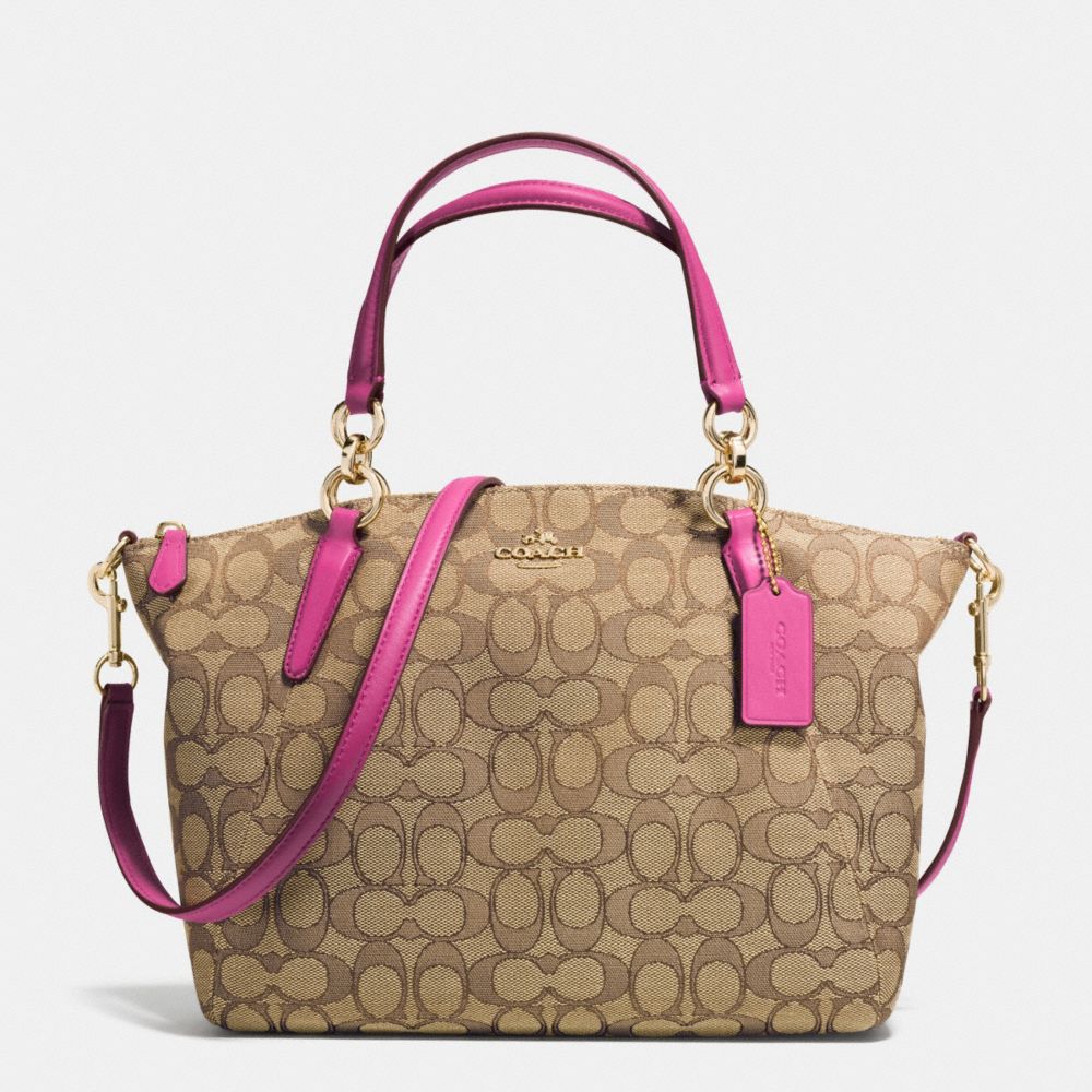 SMALL KELSEY SATCHEL IN SIGNATURE - f36625 - IMITATION GOLD/KHAKI/DAHLIA