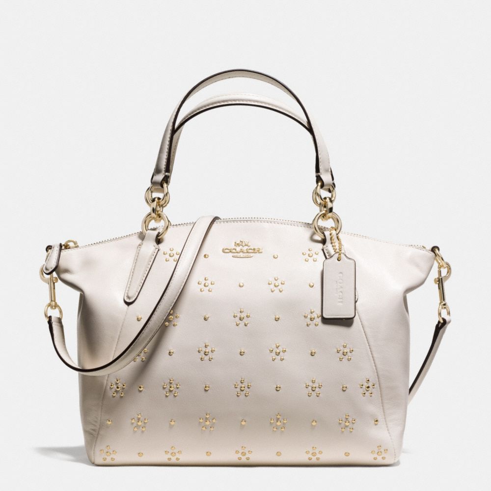 ALL OVER STUD SMALL KELSEY SATCHEL IN CALF LEATHER - f36670 - IMITATION GOLD/CHALK