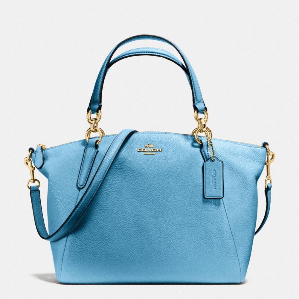SMALL KELSEY SATCHEL IN PEBBLE LEATHER - f36675 - IMITATION GOLD/BLUEJAY