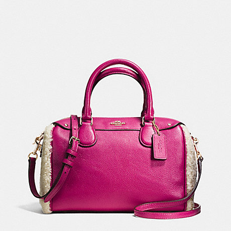 COACH f36689 MINI BENNETT SATCHEL IN SHEARLING AND LEATHER IMITATION GOLD/CRANBERRY/NATURAL