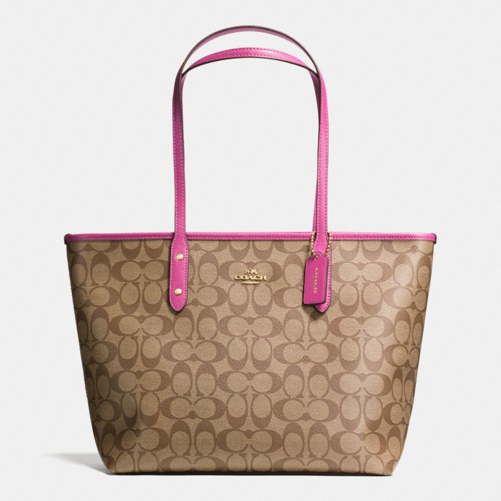 CITY ZIP TOTE IN SIGNATURE - f36876 -  IMITATION GOLD/KHAKI/DAHLIA