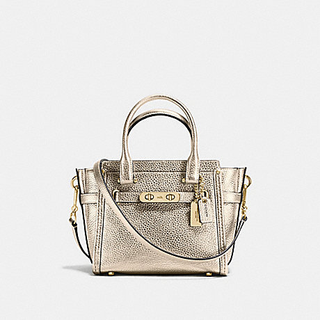 COACH COACH SWAGGER 21 CARRYALL IN PEBBLE LEATHER - LIGHT GOLD/PLATINUM - f37444
