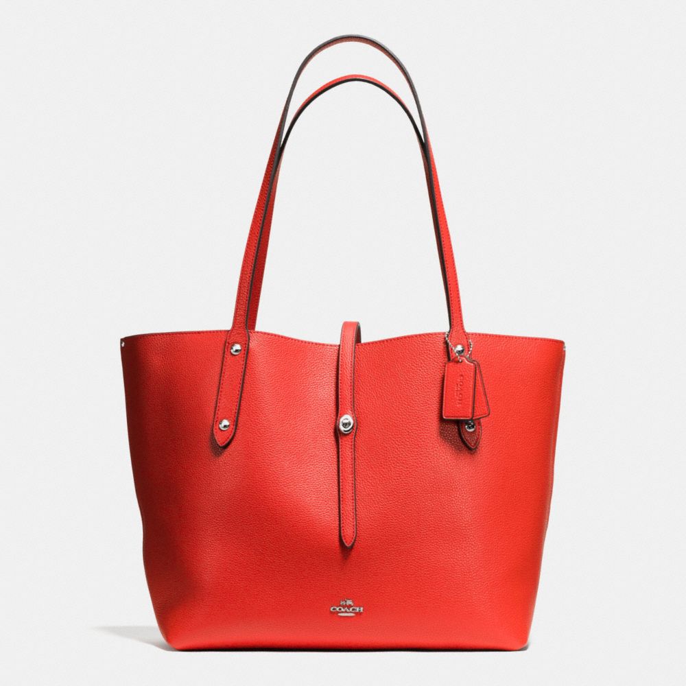 MARKET TOTE IN PEBBLE LEATHER - SILVER/CARMINE/SADDLE - COACH F37756