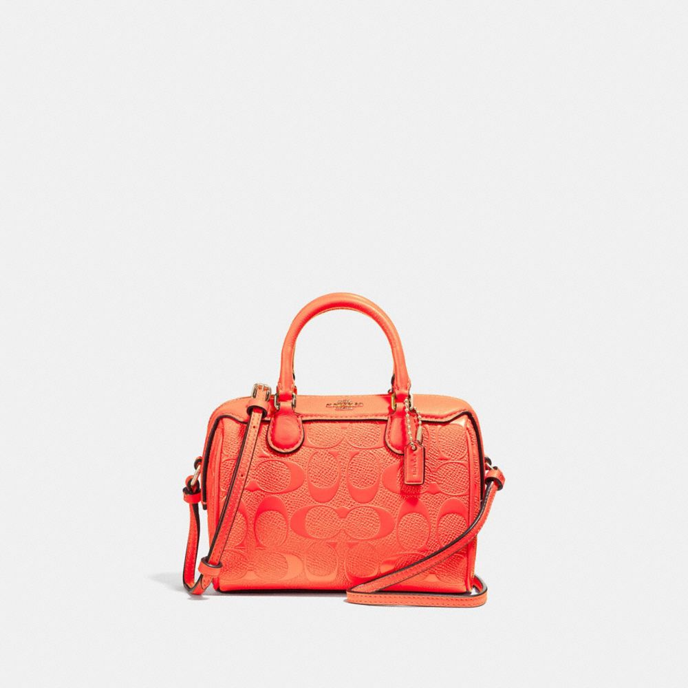 MICRO BENNETT SATCHEL IN SIGNATURE LEATHER - F38138 - NEON ORANGE/LIGHT GOLD