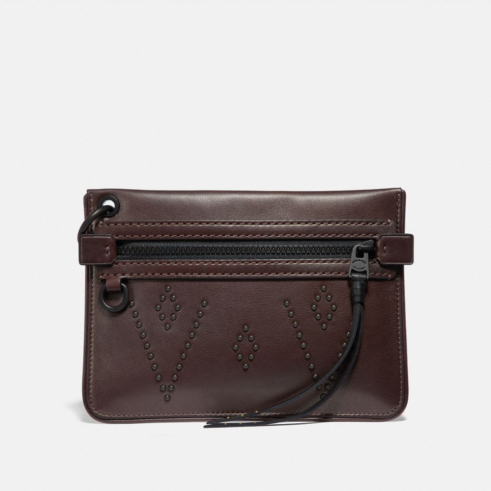 COACH F38770 Pouch 22 With Studs MAHOGANY