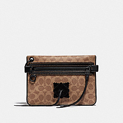 COACH F38771 Pouch 22 In Signature Canvas With Whipstitch KHAKI